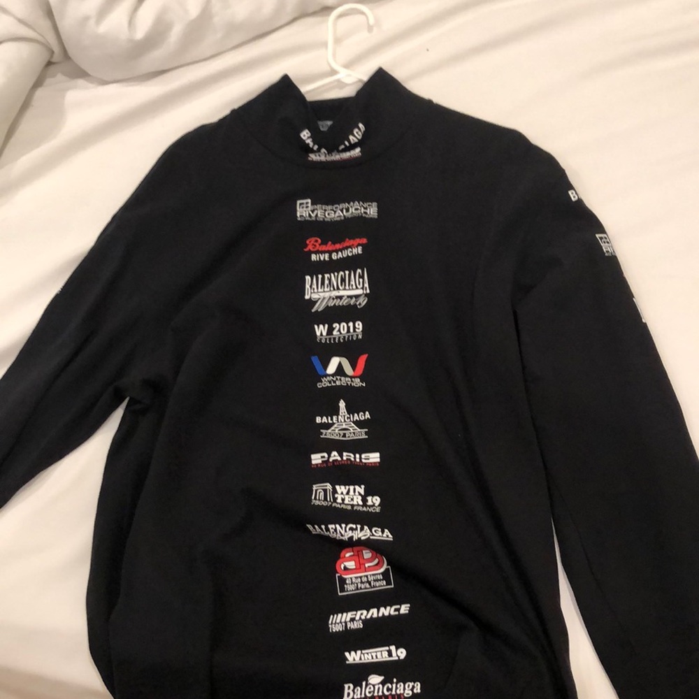 Balenciaga winter 2019 racing mock turtleneck